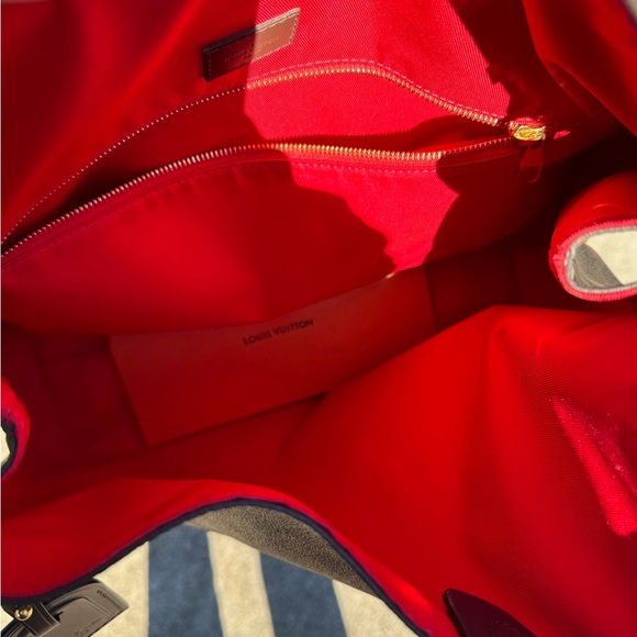 New Beautiful Louis Vuitton Damier Graceful MM. - Picture 12 of 17